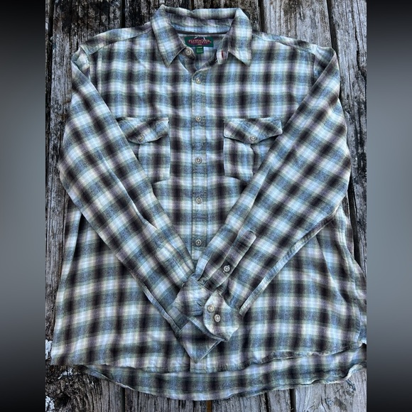 Flyshacker Clothing Company Mens Flannel Long Sleeve Button Down Shirt. Size L - Picture 4 of 5